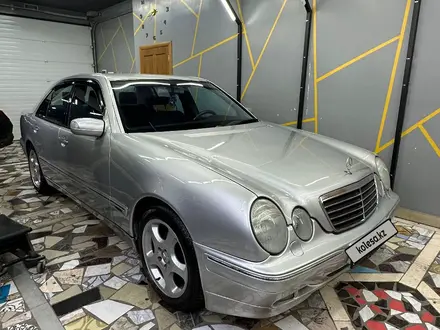 Mercedes-Benz E 320 1999 года за 4 800 000 тг. в Шымкент