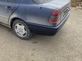 Mercedes-Benz C 200 1996 годаfor2 000 000 тг. в Кокшетау – фото 4