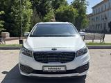 Kia Carnival 2016 года за 13 500 000 тг. в Тараз – фото 2