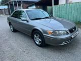 Toyota Camry 2000 года за 3 400 000 тг. в Алматы – фото 3