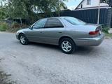 Toyota Camry 2000 года за 3 400 000 тг. в Алматы – фото 5