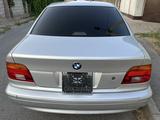 BMW 530 2000 года за 6 200 000 тг. в Шымкент – фото 2