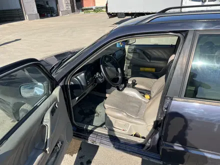 Volkswagen Passat 1996 года за 2 000 000 тг. в Кокшетау – фото 17