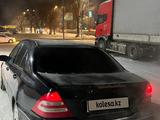 Mercedes-Benz C 320 2000 года за 3 000 000 тг. в Семей – фото 4