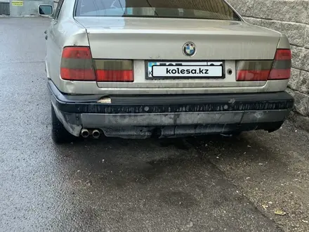 BMW 520 1990 года за 1 000 000 тг. в Астана