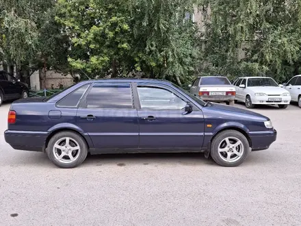 Volkswagen Passat 1994 года за 1 700 000 тг. в Костанай – фото 3