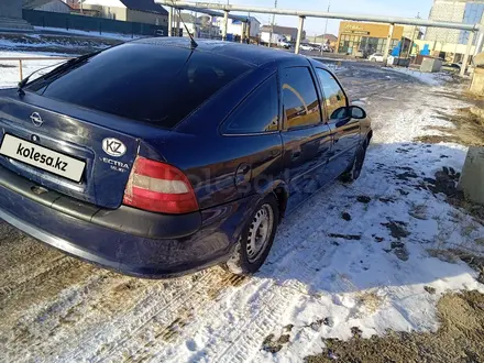 Opel Vectra 1997 года за 650 000 тг. в Атырау – фото 6