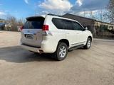 Toyota Land Cruiser Prado 2011 года за 14 800 000 тг. в Петропавловск