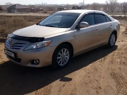 Toyota Camry 2010 года за 7 300 000 тг. в Актобе – фото 10