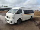 Toyota Hiace 2013 года за 12 500 000 тг. в Астана