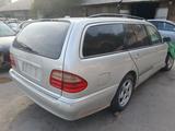 Mercedes-Benz E 320 2001 годаүшін2 500 000 тг. в Алматы