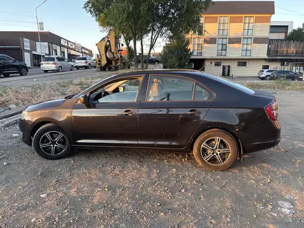 Skoda Rapid 2014 года за 3 200 000 тг. в Алматы – фото 2