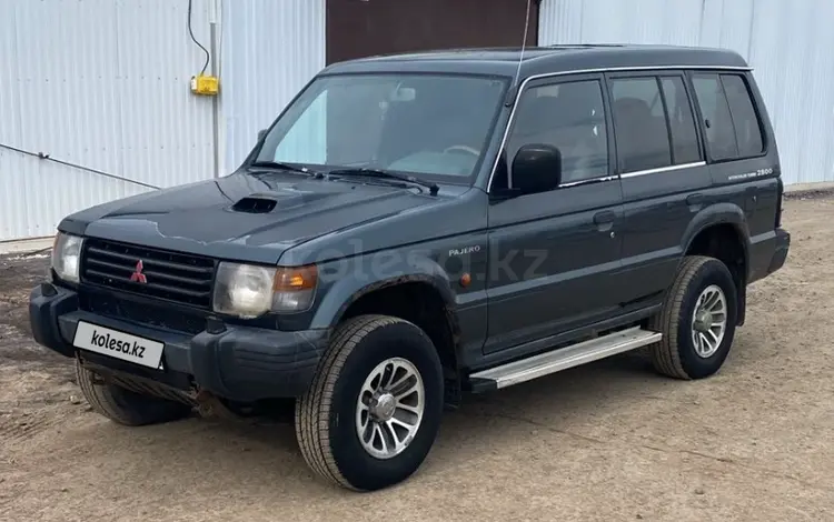 Mitsubishi Pajero 1995 годаүшін1 800 000 тг. в Актобе