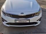 Kia K5 2018 года за 8 800 000 тг. в Актобе