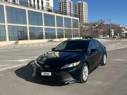 Toyota Camry 2018 года за 10 500 000 тг. в Актау – фото 14