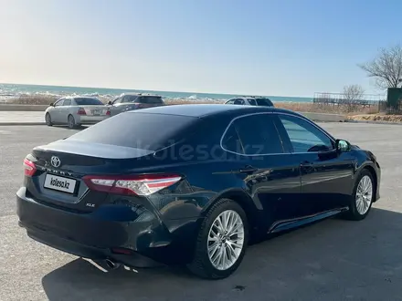 Toyota Camry 2018 года за 10 500 000 тг. в Актау – фото 3