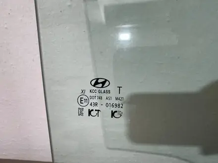 Стекло двери задний Hyundai NEW ORIGINAL за 100 000 тг. в Алматы – фото 6