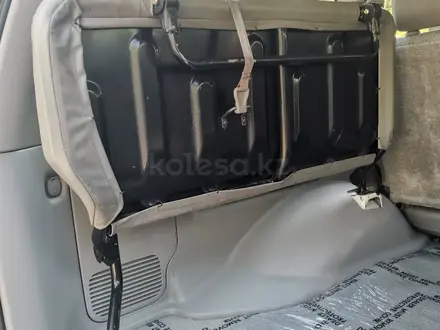Toyota Land Cruiser 2004 года за 19 500 000 тг. в Алматы – фото 18