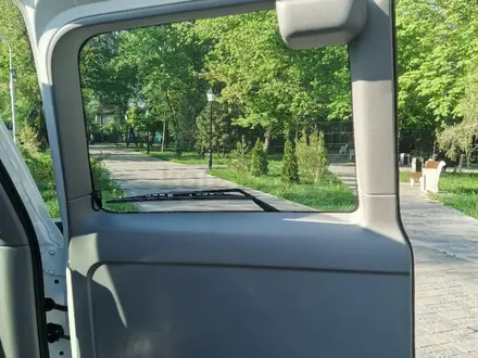 Toyota Land Cruiser 2004 года за 19 500 000 тг. в Алматы – фото 19