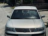 Volkswagen Passat 1997 годаүшін1 750 000 тг. в Шымкент