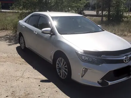 Toyota Camry 2017 года за 14 000 000 тг. в Павлодар – фото 3