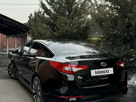 Kia K5 2011 года за 7 700 000 тг. в Алматы