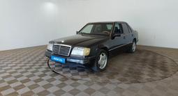 Mercedes-Benz E 220 1993 года за 990 000 тг. в Шымкент