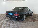 Mercedes-Benz E 220 1993 года за 1 470 000 тг. в Шымкент – фото 3