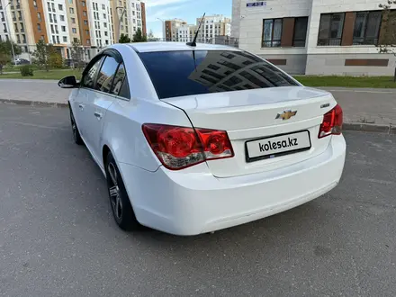 Chevrolet Cruze 2011 года за 4 500 000 тг. в Астана – фото 5