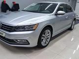 Volkswagen Passat 2018 года за 10 500 000 тг. в Шымкент – фото 4