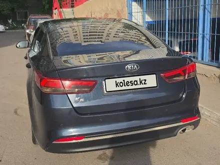 Kia K5 2017 года за 5 100 000 тг. в Астана – фото 17