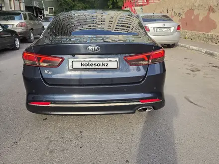 Kia K5 2017 года за 5 100 000 тг. в Астана – фото 3