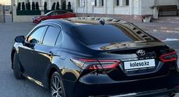 Toyota Camry 2021 года за 15 000 000 тг. в Караганда – фото 3