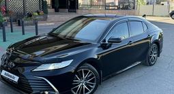 Toyota Camry 2021 года за 15 000 000 тг. в Караганда