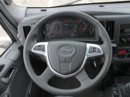 Jac  Эвакуатор со сдвижной платформой с гидравлической лебедкой на JAC N120 2024 года за 34 000 000 тг. в Атырау – фото 12