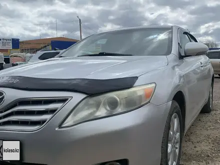 Toyota Camry 2011 годаүшін7 850 000 тг. в Актобе – фото 2