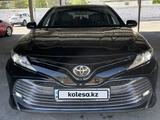 Toyota Camry 2019 года за 13 000 000 тг. в Тараз