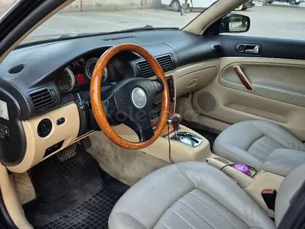 Volkswagen Passat 2003 года за 4 500 000 тг. в Алматы – фото 11