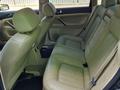 Volkswagen Passat 2003 года за 4 500 000 тг. в Алматы – фото 14