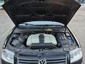 Volkswagen Passat 2003 года за 4 500 000 тг. в Алматы – фото 16