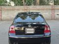 Volkswagen Passat 2003 года за 4 500 000 тг. в Алматы – фото 6
