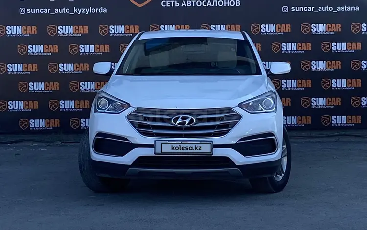 Hyundai Santa Fe 2017 годаүшін9 200 000 тг. в Актау