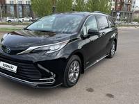 Toyota Sienna 2021 года за 22 500 000 тг. в Астана