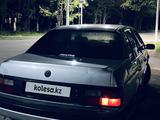 Volkswagen Passat 1988 года за 1 000 000 тг. в Караганда