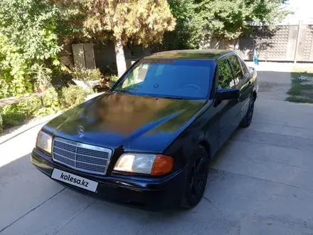 Mercedes-Benz C 200 1995 года за 1 684 861 тг. в Тараз