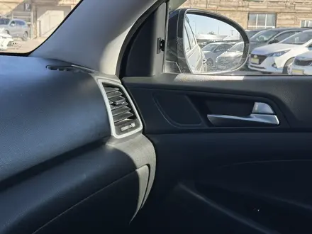 Hyundai Tucson 2017 года за 9 200 000 тг. в Актобе – фото 12