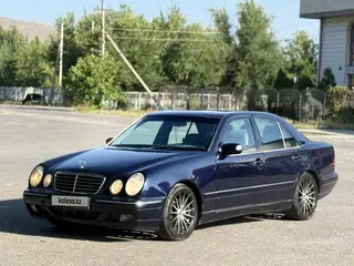 Mercedes-Benz E 280