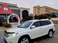 Toyota Highlander 2013 года за 15 000 000 тг. в Актау