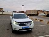 Toyota Highlander 2013 годаүшін14 200 000 тг. в Актау – фото 3