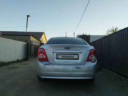 Chevrolet Aveo 2014 года за 3 300 000 тг. в Семей – фото 10